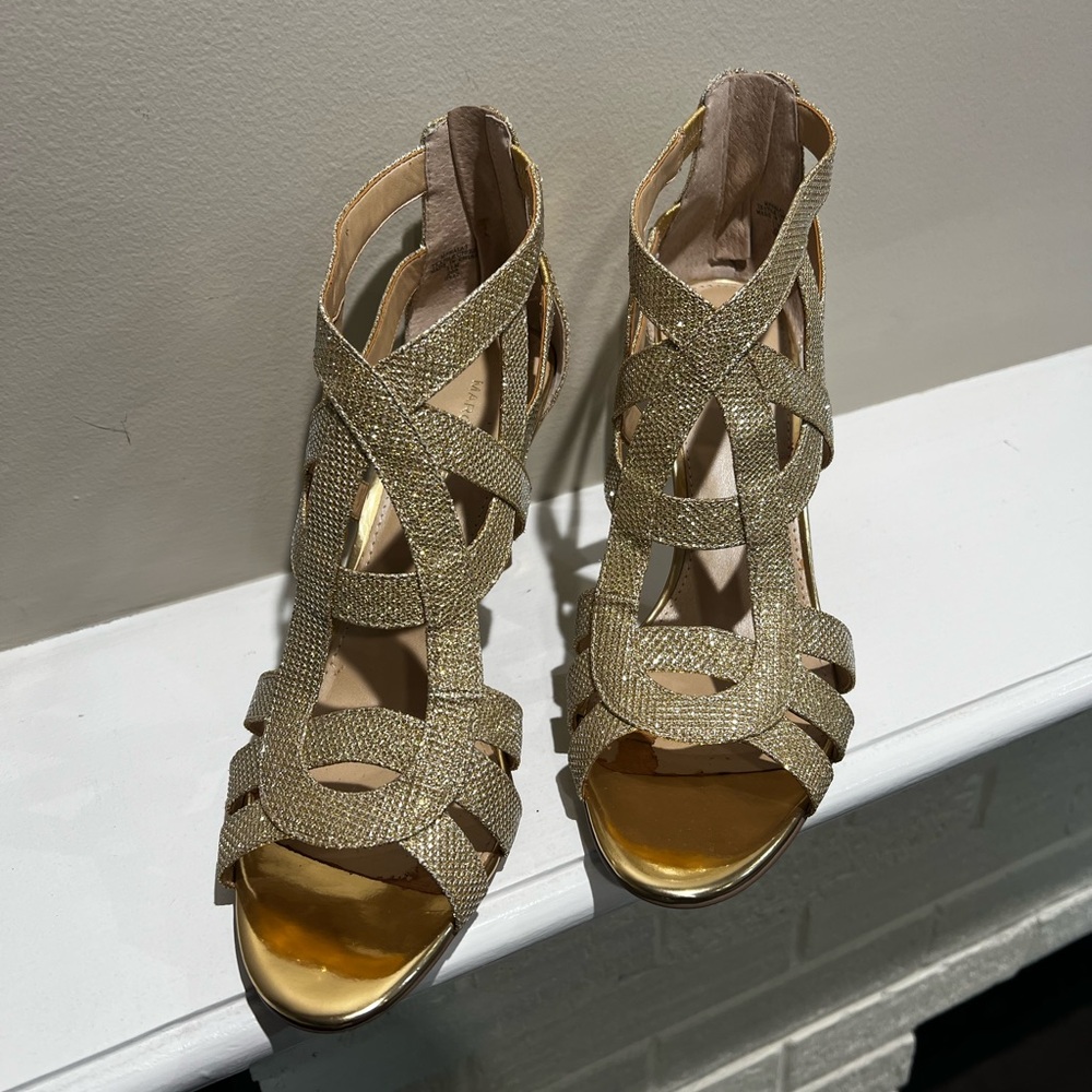 Marc Fisher Nala gold strappy heels metallic stiletto evening party size 11